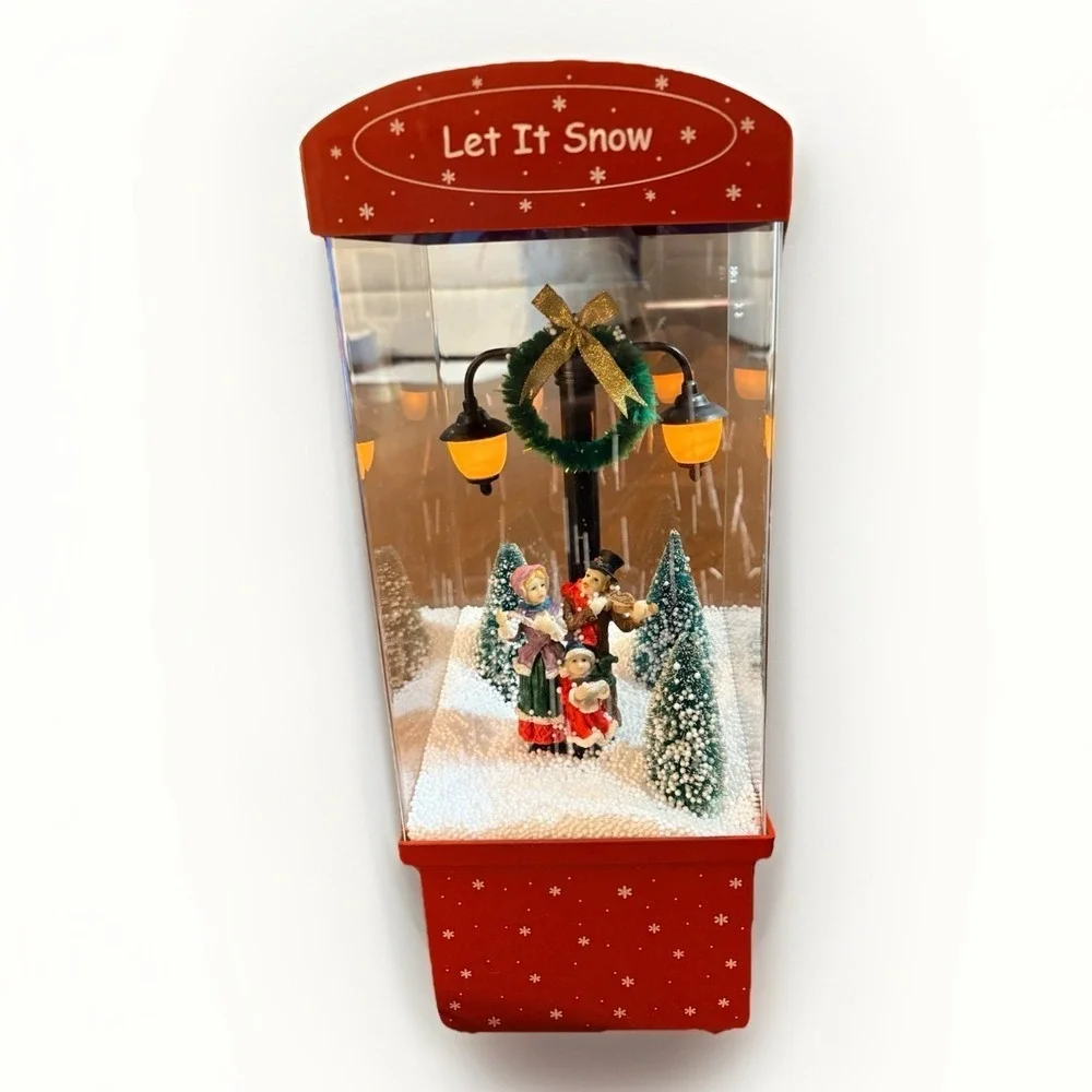VINTAGE SNOWING MUSICAL CHRISTMAS HOLIDAY DECORATION Family Light Up Post Works